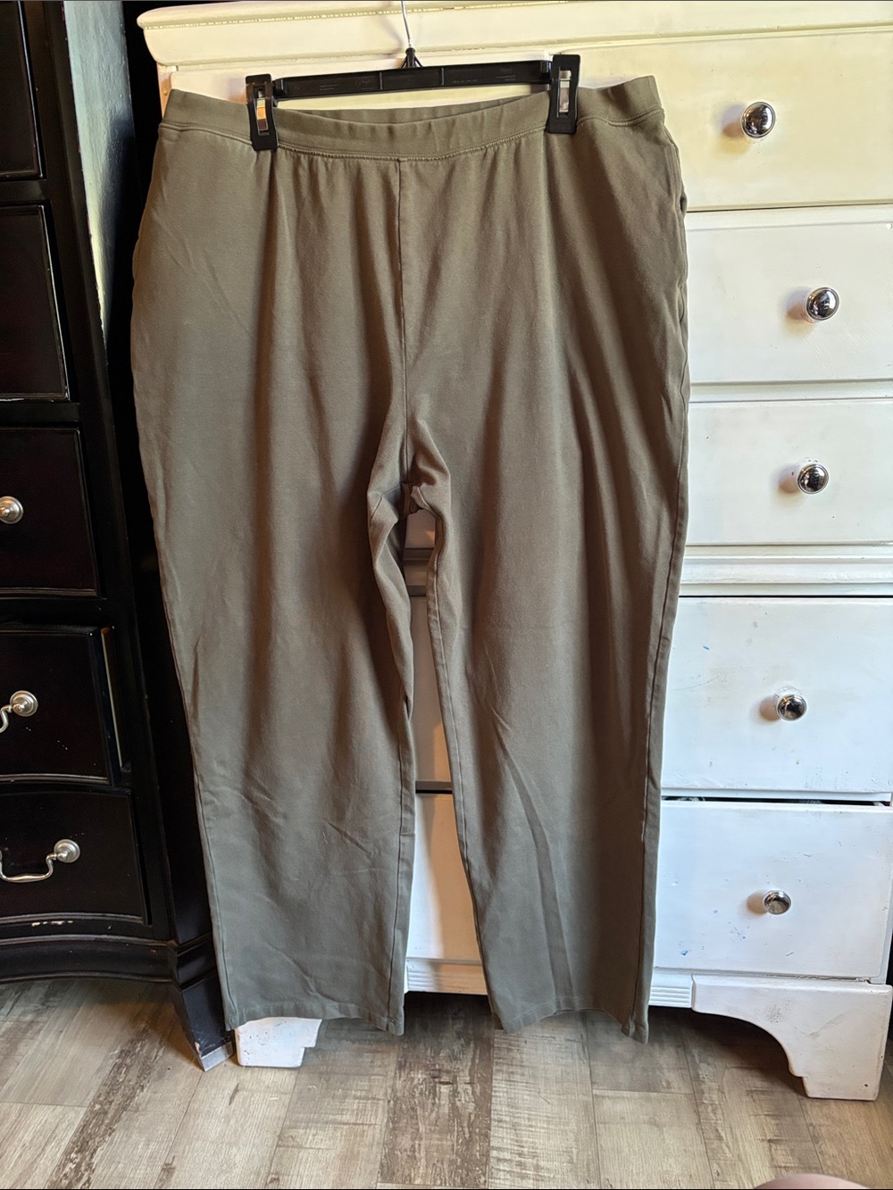 Catherines Olive Green Pull-On Chinos